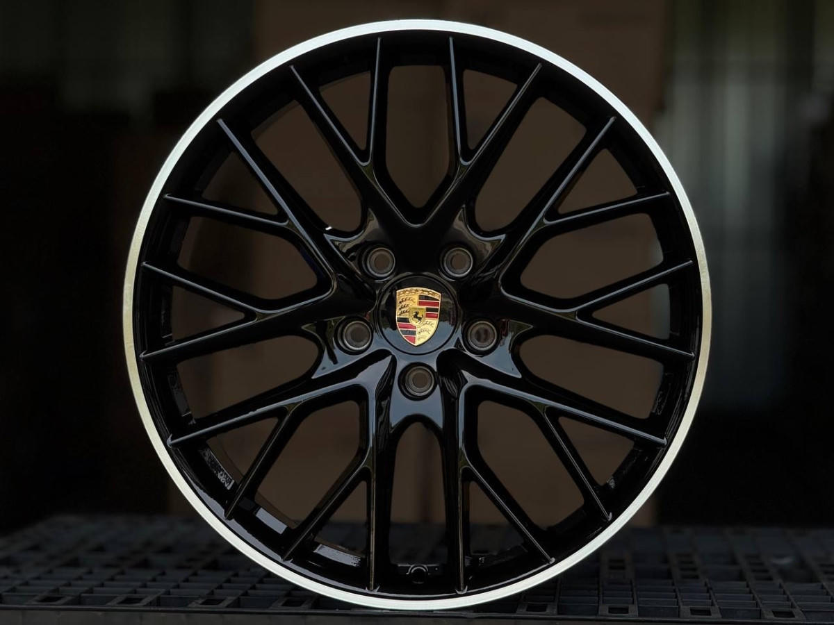 PORSCHE H3083F FlowForming R20 9.5J ET61 5x130 DIA71.6 GLOSS BLACK FACE