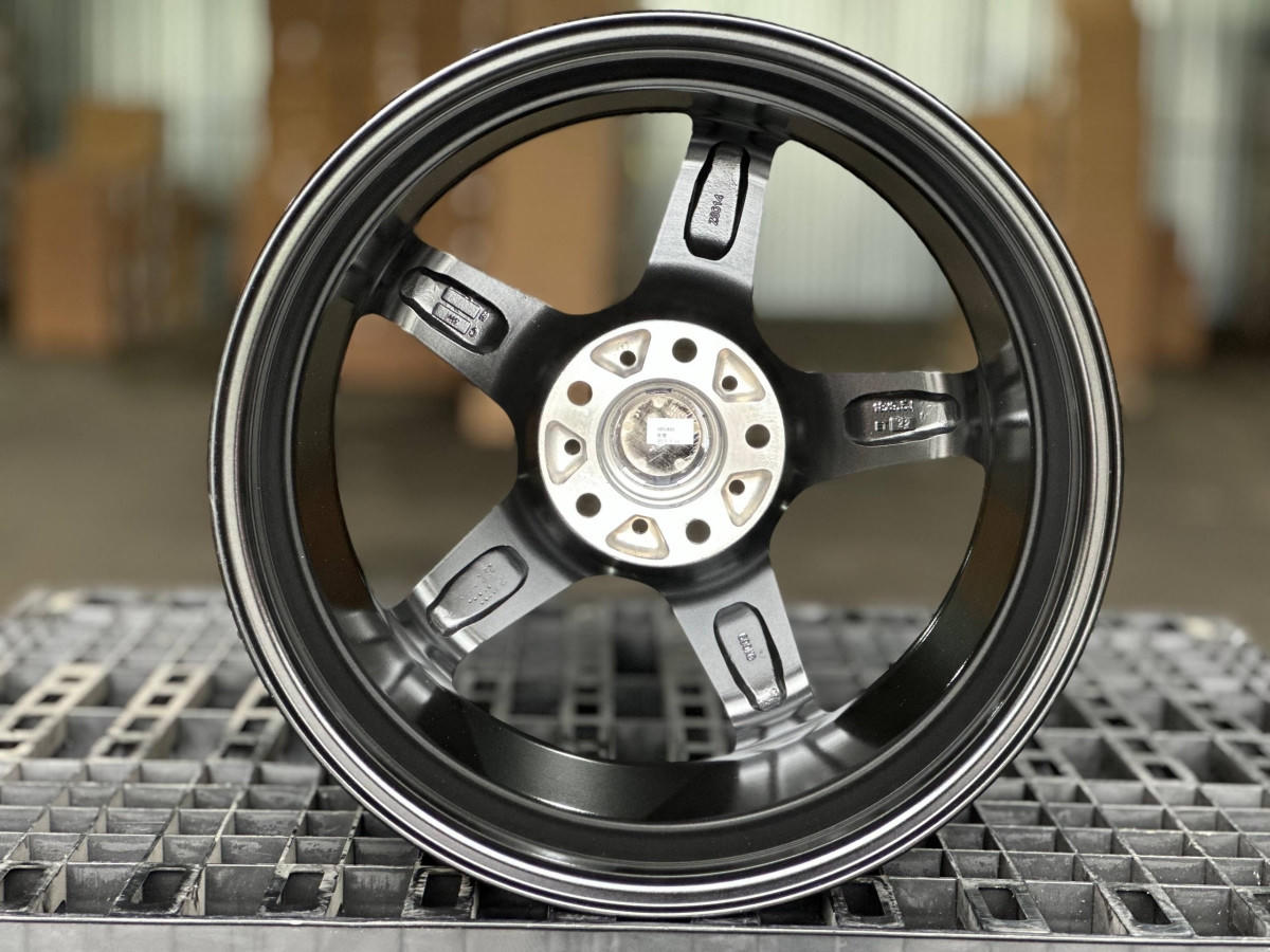 WORK T5R2P ZS014 R18 9.5J ET22 5x114.3 DIA73.1 HYPER BLACK
