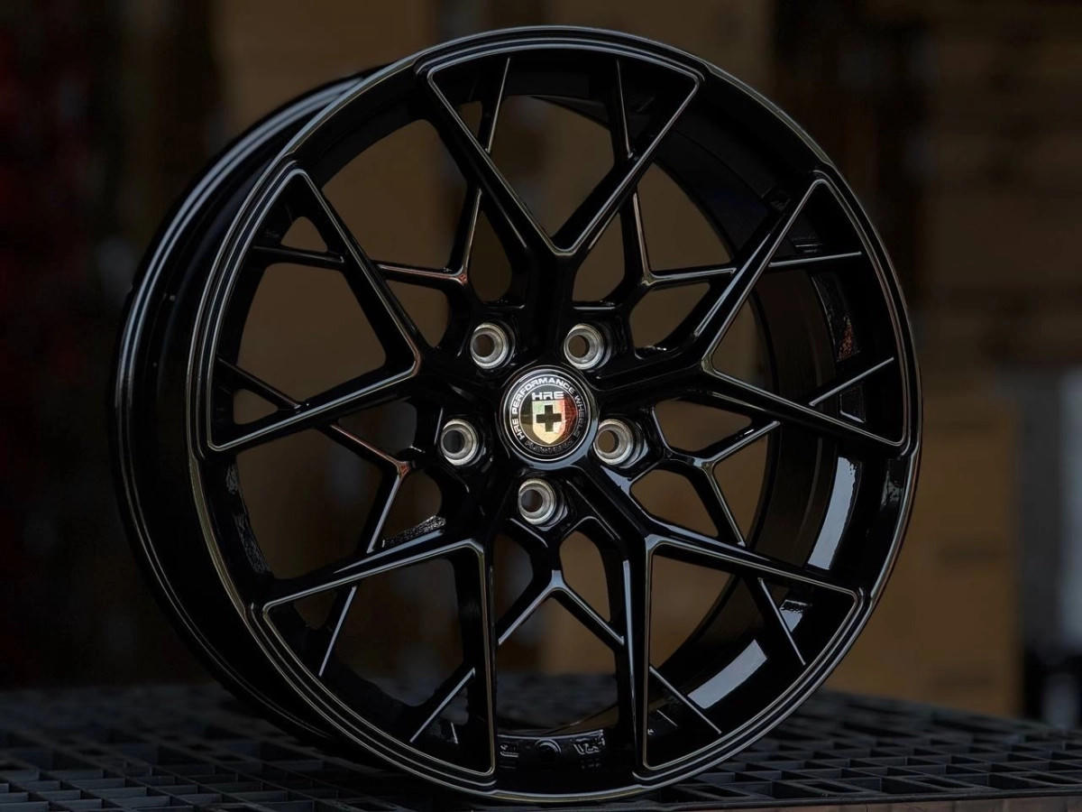 HRE FF10 H754F FlowForming R19 8.5J ET35 5x114.3 DIA73.1 GLOSS BLACK