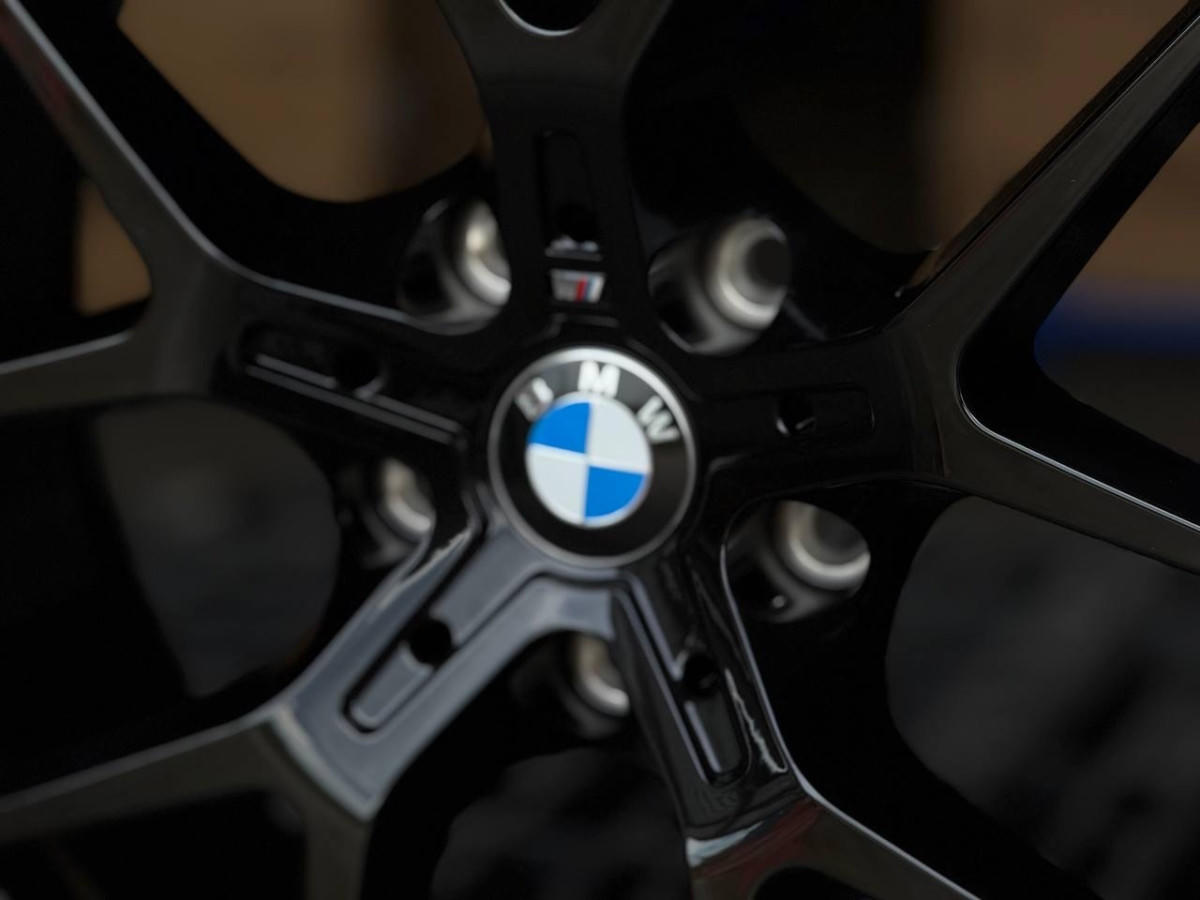 BMW 554m style 5484 R19 8.5, 9.5J ET30, 40 5x120 DIA72.6 GLOSS BLACK