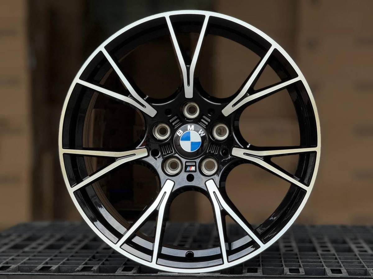 BMW D7046 R18 8, 9J ET30, 35 5x120 DIA72.6 GLOSS BLACK FACE