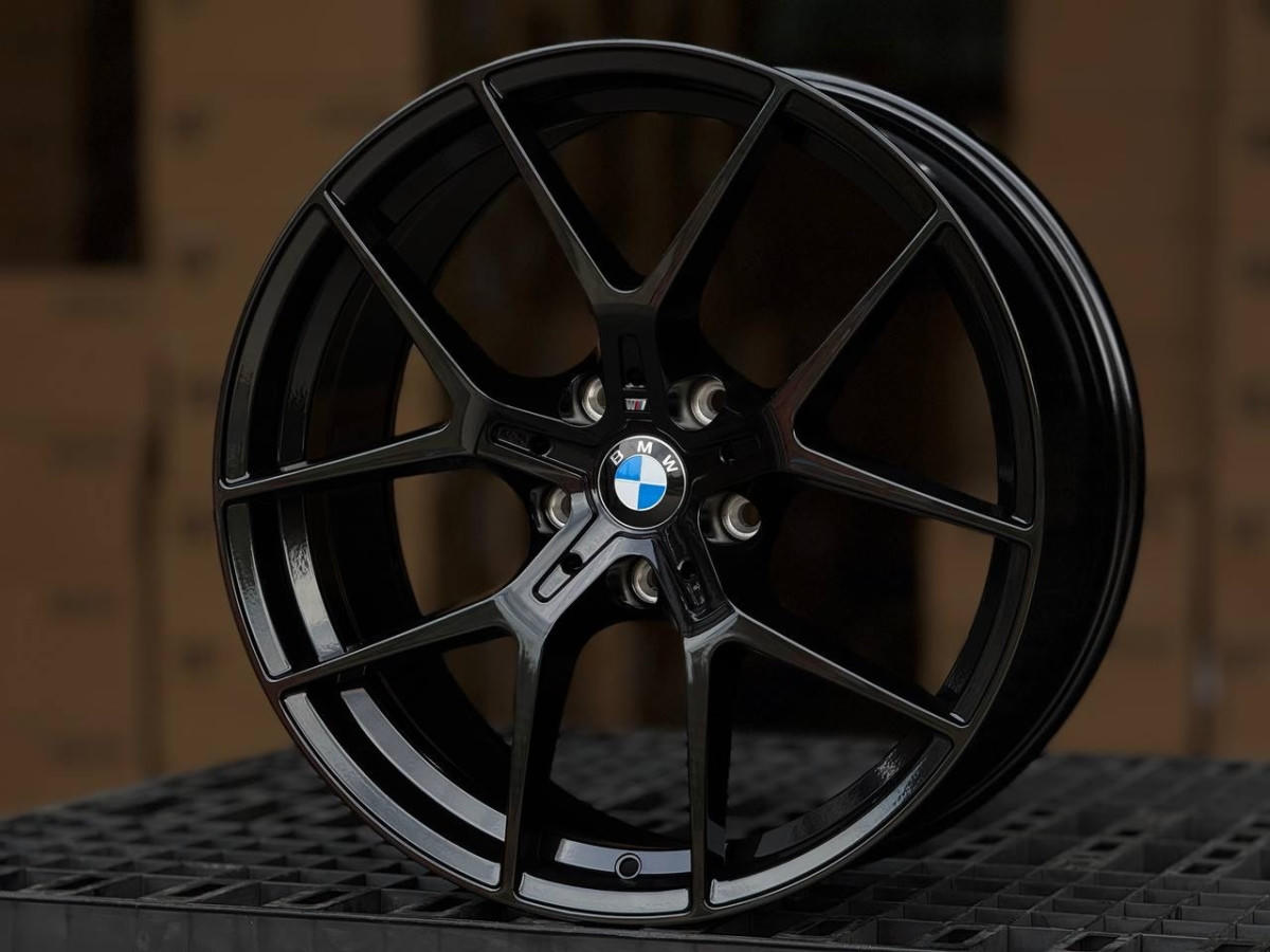 BMW 554m style 5484 R19 8.5J ET30 5x120 DIA72.6 GLOSS BLACK
